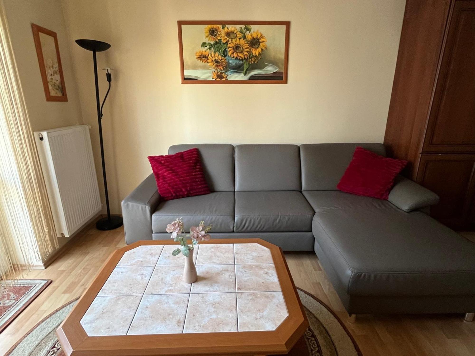 Ferienwohnung Moonlight Győr Exterior foto